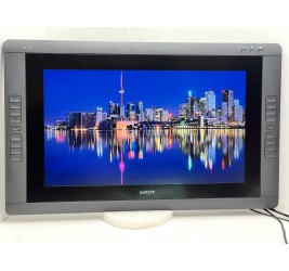 Wacom Cintiq 22HD Touch (DTH-2200) 22" (клас А)