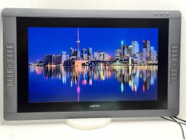 Wacom Cintiq 22HD Touch (DTH-2200) 22" (клас А)