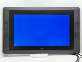 Wacom Cintiq 22HD Touch (DTH-2200) 22" (клас А)
