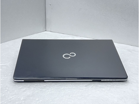 Fujitsu LIFEBOOK S938 13.3" i5-8250U 8GB 260GB клас А