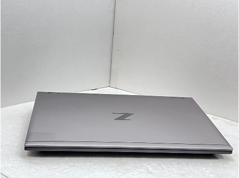 HP ZBook Fury 17 G7 17.3" i7-10850H 32GB 510GB клас А