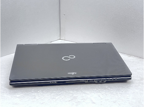 Fujitsu LIFEBOOK E752 15.6" i5-3210M 8GB 250GB клас А