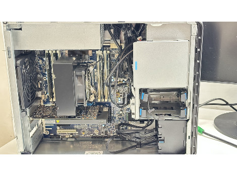 HP Z4 G4 i9-10900X 64GB 1020GB Quadro P2200 5GB