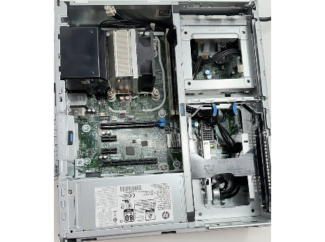 HP Z2 G5 i7-10700 32GB 260GB UHD 10th