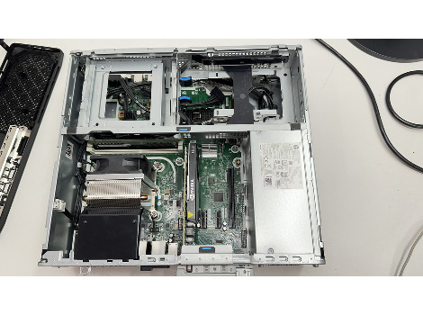 HP Z2 G5 i7-10700 32GB 260GB Quadro T600 4GB