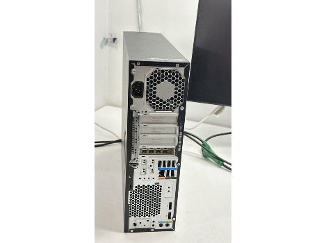 HP Z2 G4 i7-8700 32GB 260GB Quadro P620