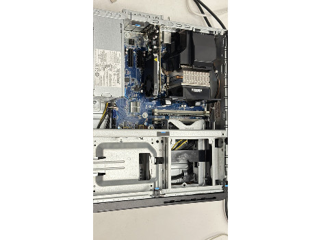 HP Z2 G4 i7-8700 32GB 260GB Quadro P620