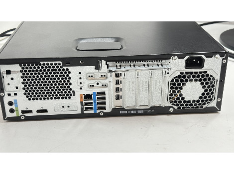 HP Z2 G4 i7-8700 32GB 260GB Quadro P620