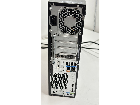 HP Z2 G4 i7-8700 32GB 260GB Quadro P620