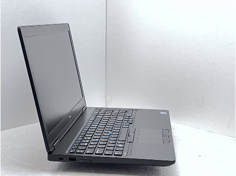 Dell Latitude 5580 15.6" i7-7820HQ 16GB 510GB клас А