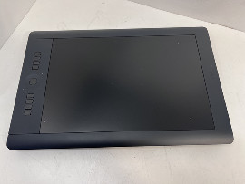 Таблет WACOM PTH-851 Intuos Pro Professional Pen - Touch Tablet (Black- Large) 12.80" x 8" Active Area клас А