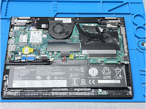 Lenovo Thinkpad X380 Yoga 13.3" touch i5-8350U 8GB 260GB клас А