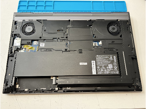 HP ZBook Fury 17 G8 17.3" i7-11850H 32GB 510GB клас А