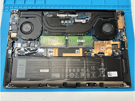 Dell XPS 15 9510 15.6" i7-11800H 16GB 510GB клас А
