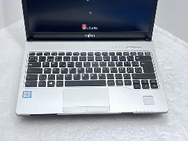 Лаптоп Fujitsu LIFEBOOK S938 13.3" i7-8650U 24GB 510GB клас Б