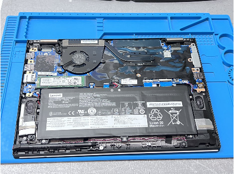 Lenovo ThinkPad X390 Yoga 13.3" touch i5-8365U 16GB 260GB клас А
