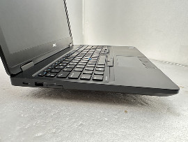 Лаптоп Dell Latitude 5580 15.6" i7-7820HQ 16GB 510GB клас А