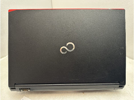 Fujitsu LIFEBOOK E557 15.6" i5-7200U 8GB 1260GB клас А