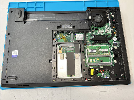 Lenovo ThinkPad L570 15.6" i5-7200U 8GB 510GB клас Б