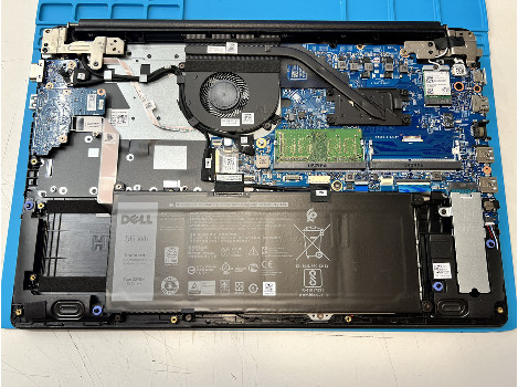 Dell Latitude 3500 15.6" i3-8145U 8GB 130GB клас А