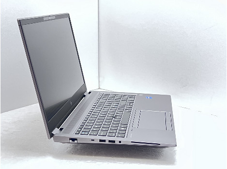 HP ZBook Fury 15 G8 15.6" i7-11800H 32GB 1020GB клас А