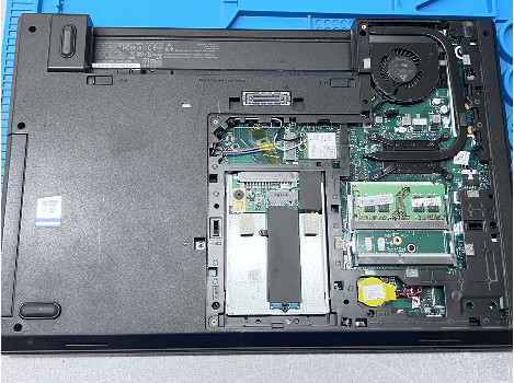 Lenovo ThinkPad L570 15.6" i5-7200U 8GB 510GB клас А