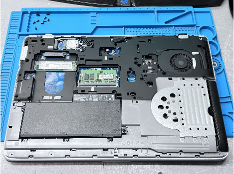 HP ProBook 650 G3 15.6" i5-7200U 8GB 260GB клас А
