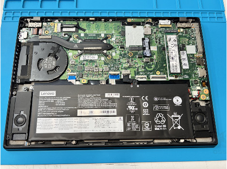 Lenovo ThinkPad X390 13.3" i5-8365U 16GB 260GB клас А