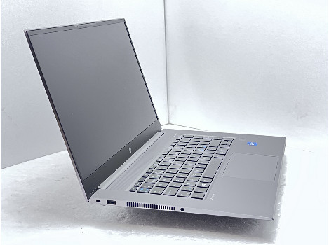 HP ZBook Studio G8 15.6" i7-11850H 32GB 1020GB клас А
