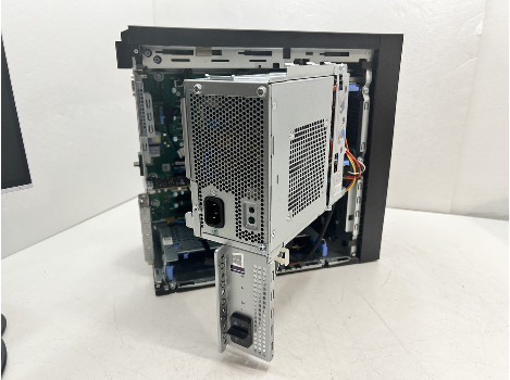 Dell Precision 3630 E-2124 16GB 510GB Quadro P620 2GB