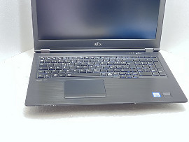 Лаптоп Fujitsu LIFEBOOK U758 15.6" i5-8250U 16GB 260GB клас А