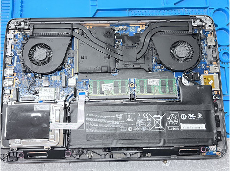HP ZBook 15 G4 15.6" i7-7820HQ 32GB 260GB клас А