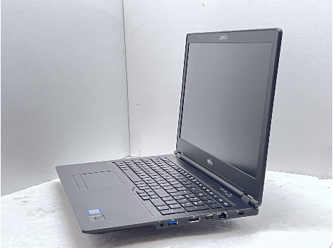 Fujitsu LIFEBOOK U758 15.6" i5-8250U 16GB 260GB клас А