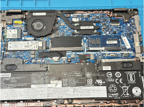 Lenovo ThinkPad L390 13.3" i3-8145U 8GB 260GB клас Като Нов