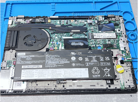 Lenovo ThinkPad T15 15.6" i5-10210U 16GB 260GB клас Б