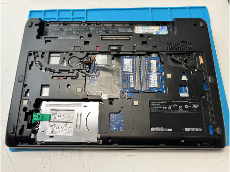 HP ZBook 15 G2 15.6" i7-4810MQ 32GB 260GB клас А