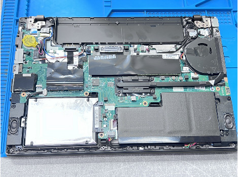 Lenovo ThinkPad T450 14" touch i5-5300U 8GB 260GB клас Като Нов