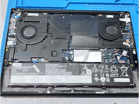 Lenovo ThinkPad P1 G4 15.6" i7-11850H 32GB 1020GB клас А