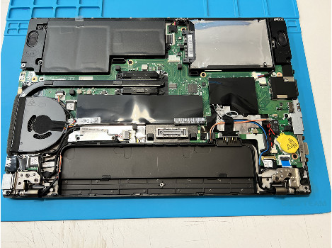 Lenovo ThinkPad T450 14" touch i5-5300U 8GB 260GB клас Като Нов