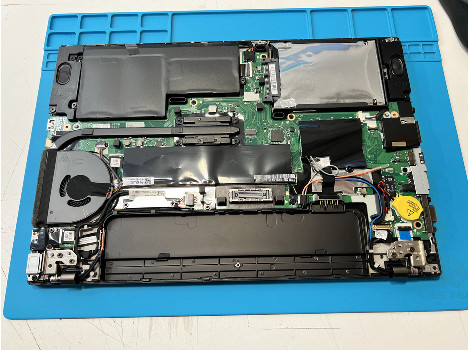 Lenovo ThinkPad T450 14" touch i5-5300U 8GB 260GB клас Като Нов