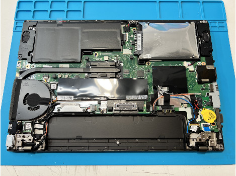 Lenovo ThinkPad T450 14" touch i5-5300U 8GB 260GB клас Като Нов