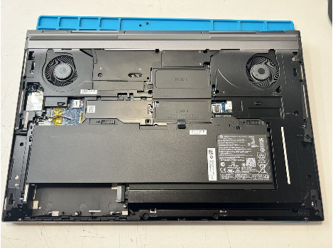 HP ZBook Fury 17 G8 17.3" i7-11800H 32GB 1020GB клас А
