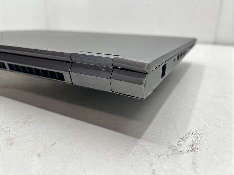 HP ZBook Fury 17 G8 17.3" i7-11800H 32GB 1020GB клас А