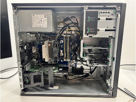 HP Z240 Workstation E3-1240 v5 16GB 260GB Quadro K2200 4GB