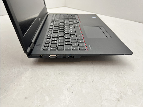 Fujitsu LIFEBOOK U758 15.6" i5-8250U 8GB 260GB клас А