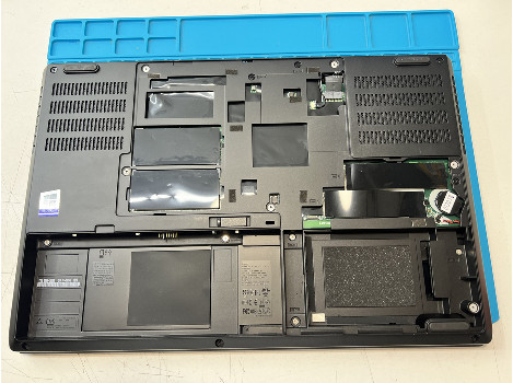 Lenovo ThinkPad P52 15.6" i7-8850H 32GB 260GB клас А