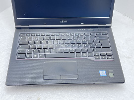 Лаптоп Fujitsu LIFEBOOK E549 14" i3-8145U 8GB 260GB клас А