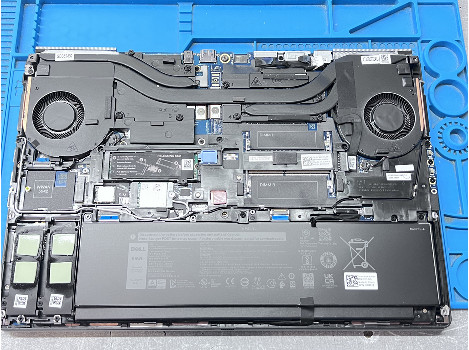 Dell Precision 7560 15.6" i7-11850H 32GB 1020GB клас А