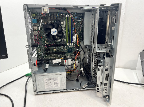 Lenovo ThinkCentre M920t i5-9500 16GB 260GB UHD 630