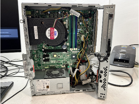 Lenovo ThinkCentre M720s Pentium G5600 8GB 510GB UHD 630